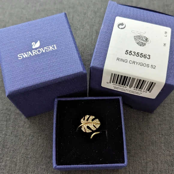Swarovski tropical best sale leaf ring